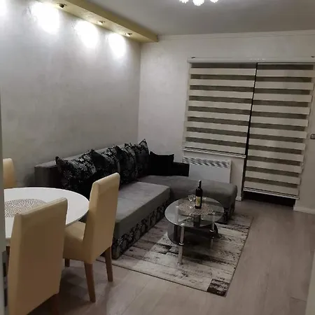 Kole Apartman Apartment